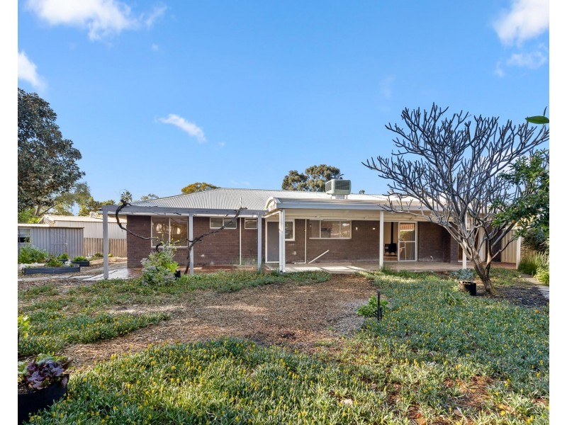 41 Bandalong Way, High Wycombe WA 6057