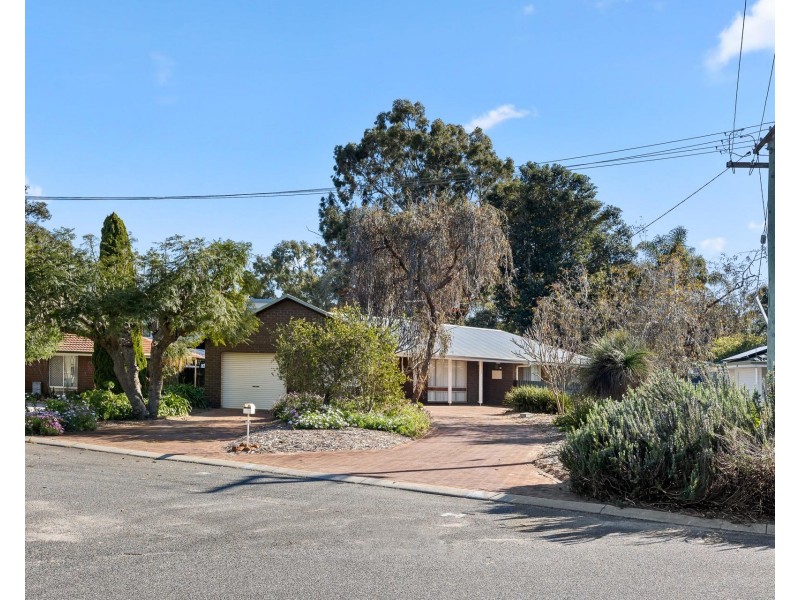 41 Bandalong Way, High Wycombe WA 6057