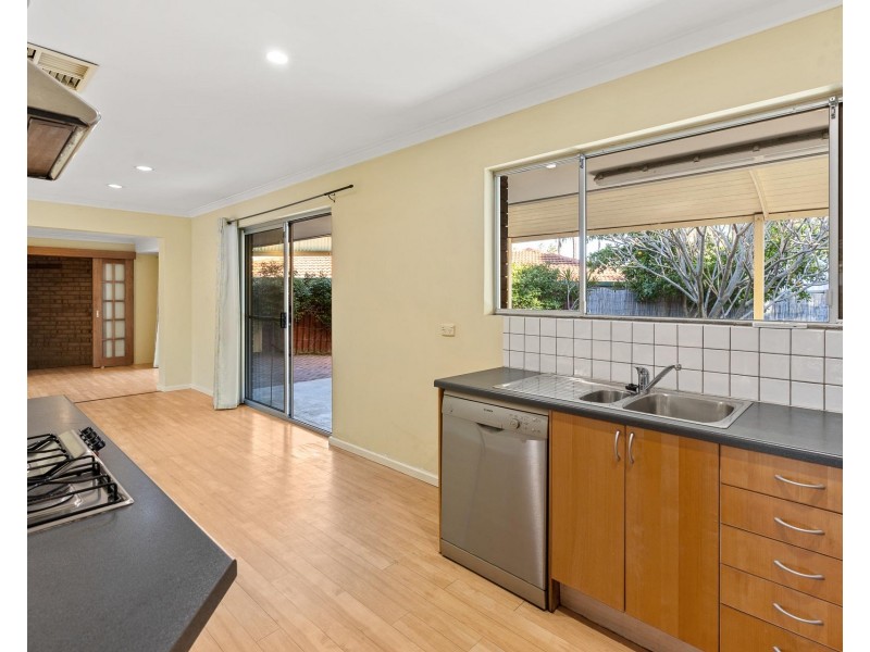 41 Bandalong Way, High Wycombe WA 6057