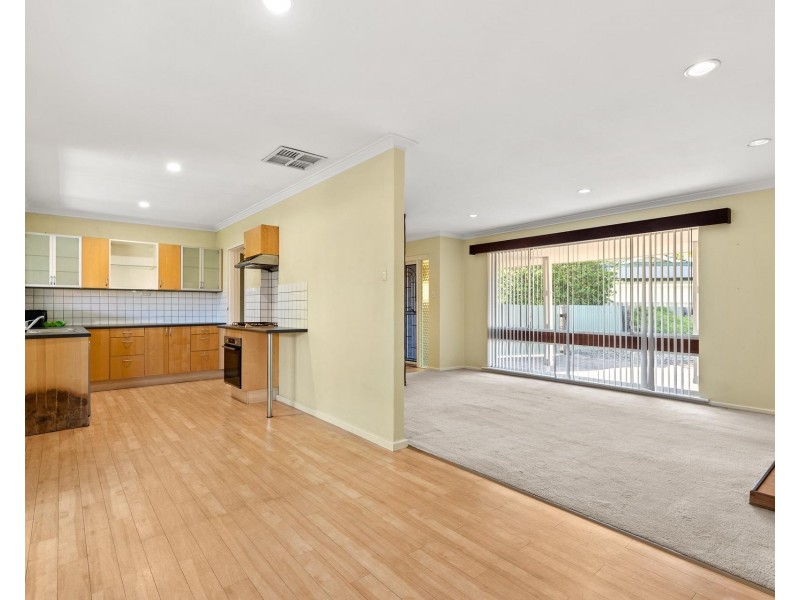 41 Bandalong Way, High Wycombe WA 6057