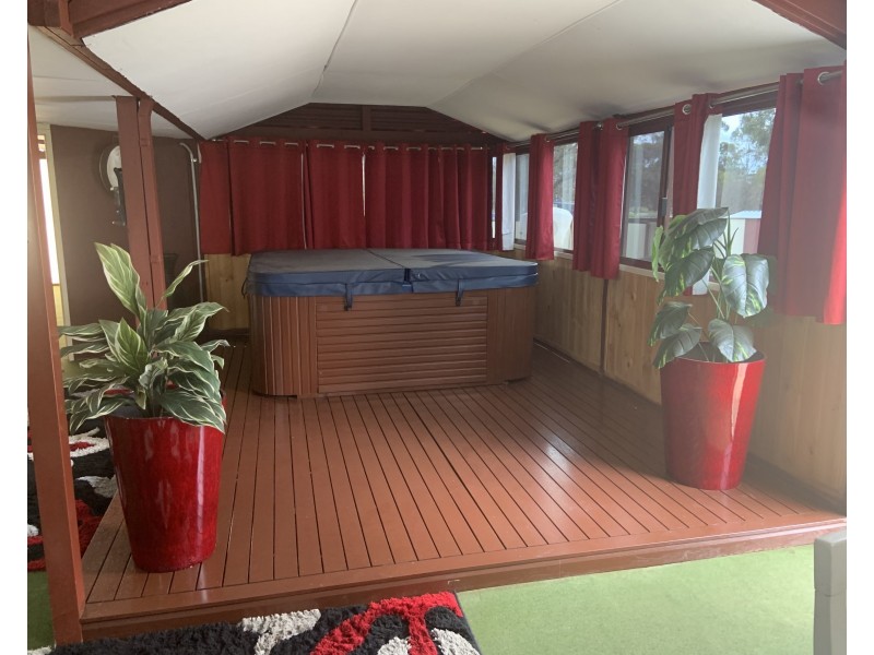 55 Dempster Street, Meckering WA 6405