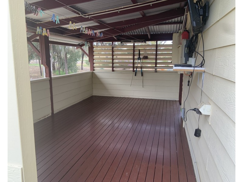 55 Dempster Street, Meckering WA 6405