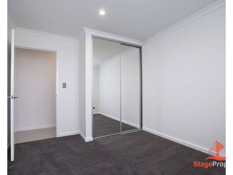 5 Topaz Way, Alkimos WA 6038