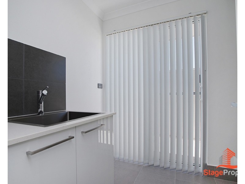 5 Topaz Way, Alkimos WA 6038