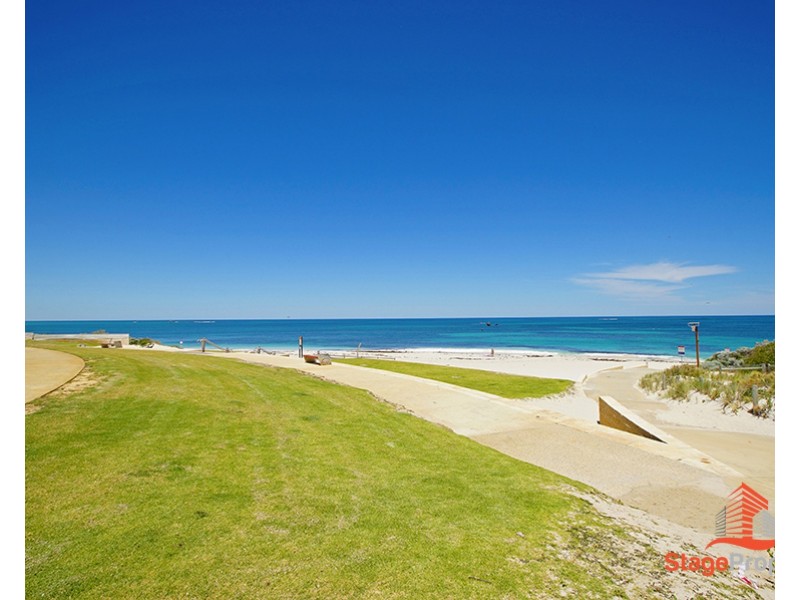 5 Topaz Way, Alkimos WA 6038