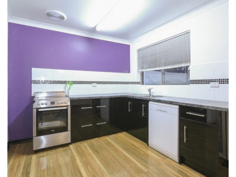 211A Kalamunda Road, Maida Vale WA 6057