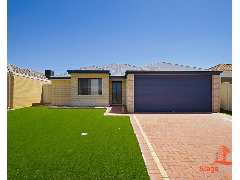 5 Hodgkinson Turn, Canning Vale WA 6155