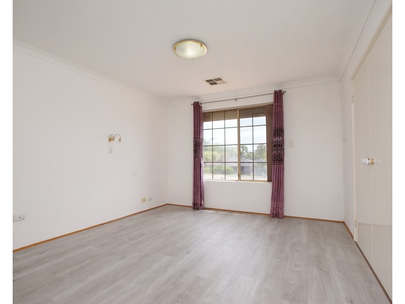 38 Clipper Drive, Ballajura WA 6066