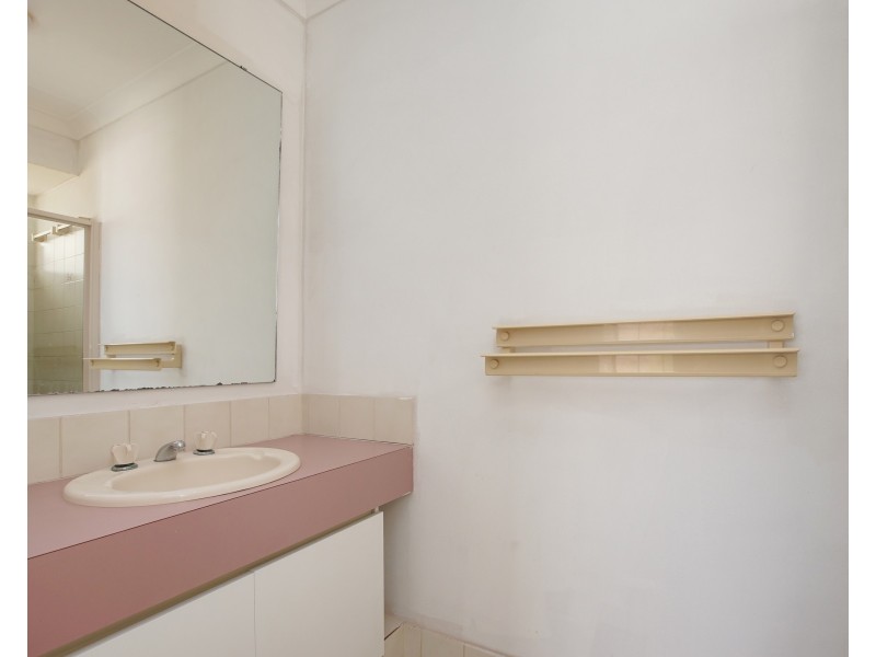 38 Clipper Drive, Ballajura WA 6066