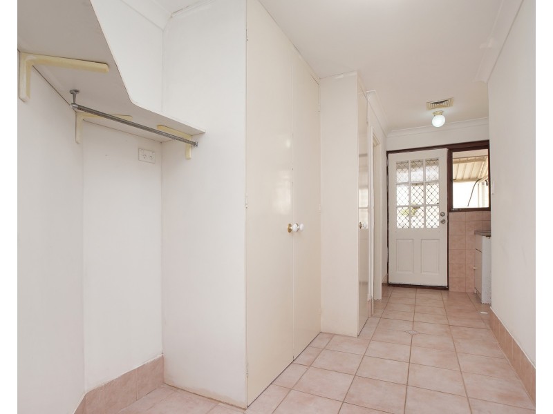 38 Clipper Drive, Ballajura WA 6066