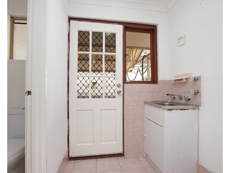 38 Clipper Drive, Ballajura WA 6066