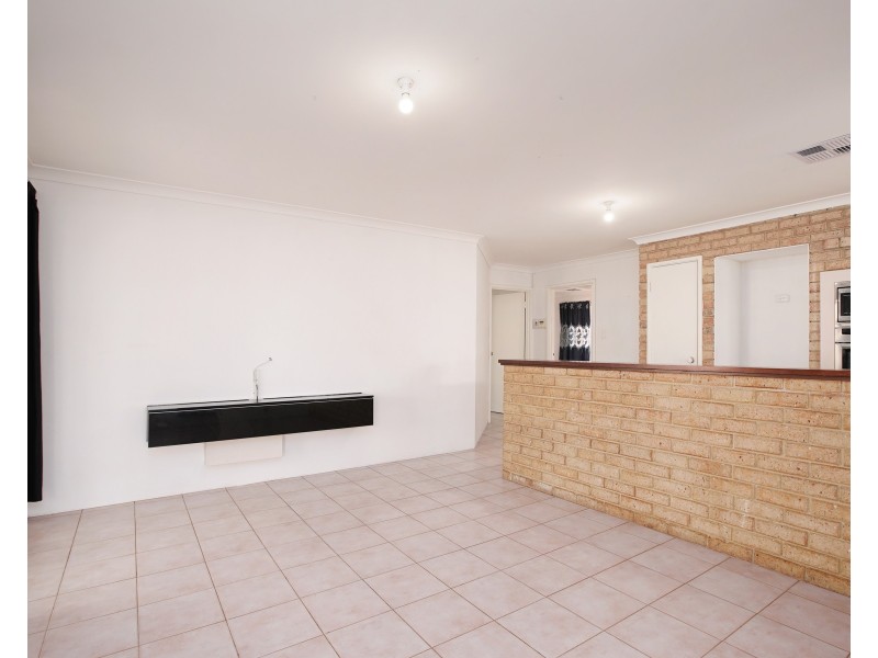 38 Clipper Drive, Ballajura WA 6066