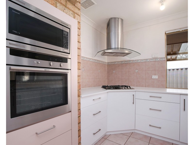 38 Clipper Drive, Ballajura WA 6066