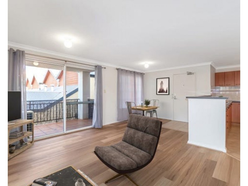 16/20 Pendal Lane, Perth WA 6000