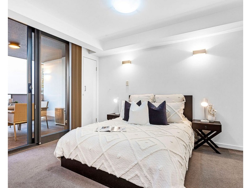 71/208 Adelaide Terrace, East Perth WA 6004