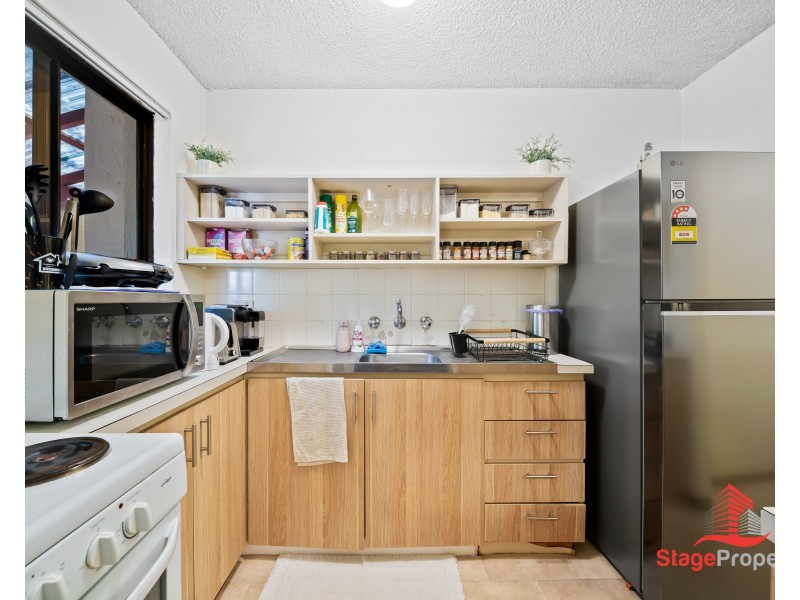 40/33 Farina Drive, Yokine WA 6060