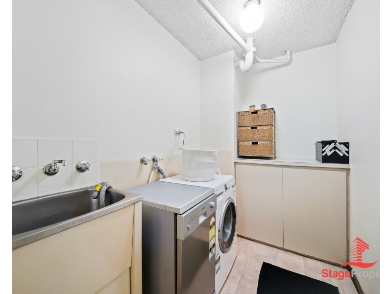 40/33 Farina Drive, Yokine WA 6060