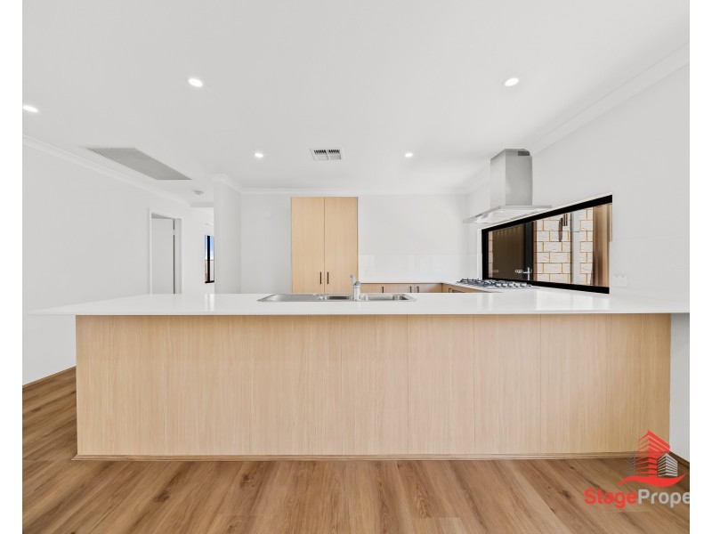 17 Beechwood Way, Anketell WA 6167