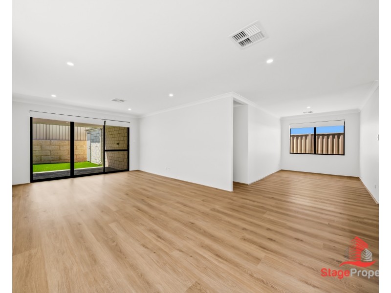 17 Beechwood Way, Anketell WA 6167