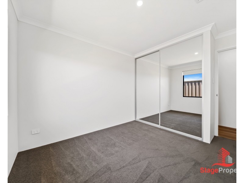 17 Beechwood Way, Anketell WA 6167