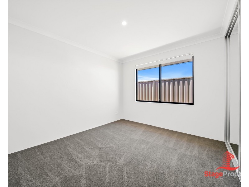 17 Beechwood Way, Anketell WA 6167