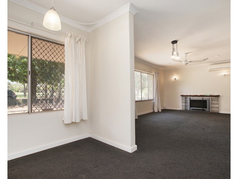 19 Warren Road, Maida Vale WA 6057