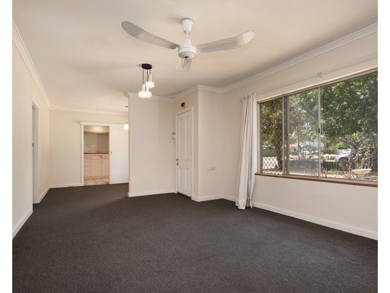 19 Warren Road, Maida Vale WA 6057