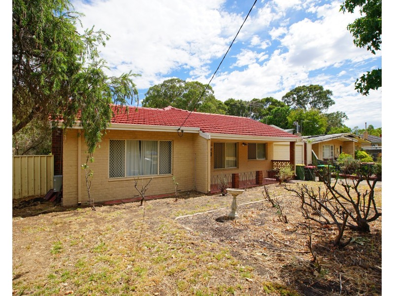 19 Warren Road, Maida Vale WA 6057