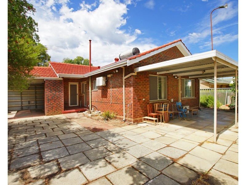 19 Warren Road, Maida Vale WA 6057