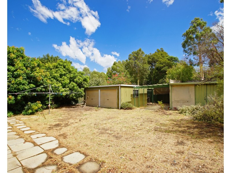 19 Warren Road, Maida Vale WA 6057