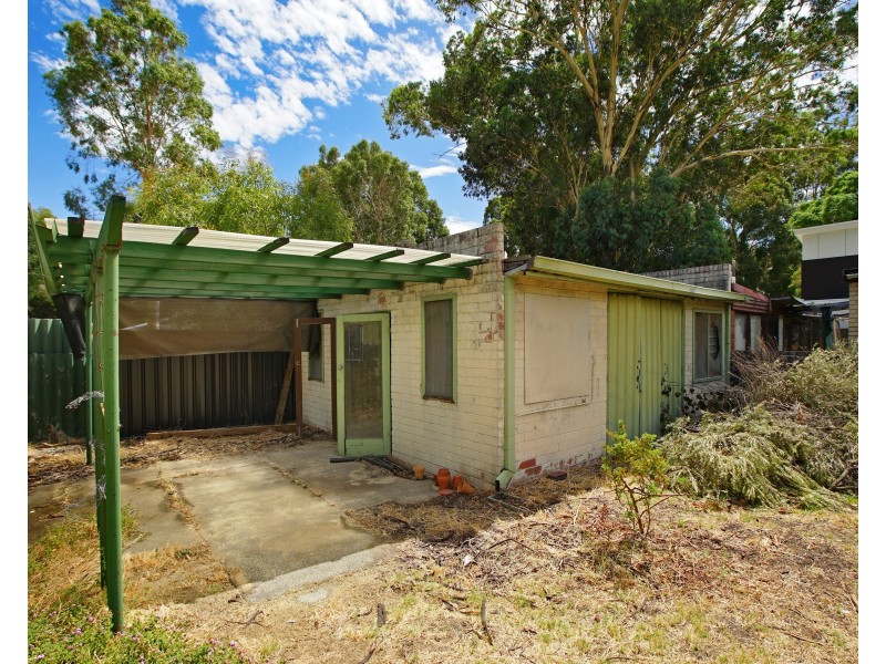 19 Warren Road, Maida Vale WA 6057