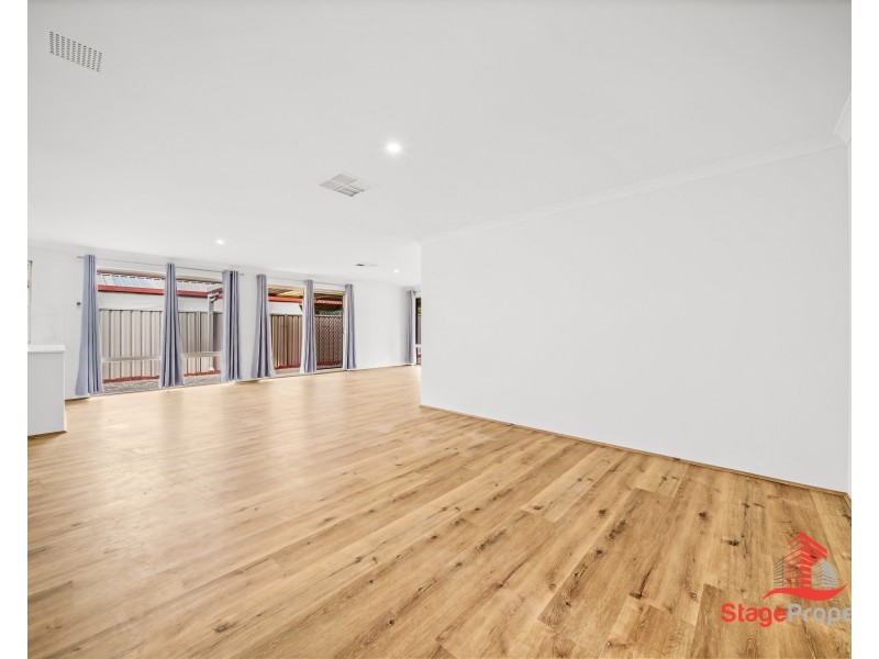 23 Fantail Way, Huntingdale WA 6110