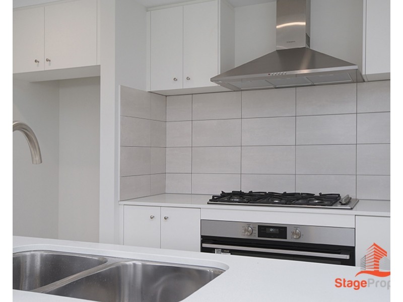 8 Hibiscus Street, Hammond Park WA 6164