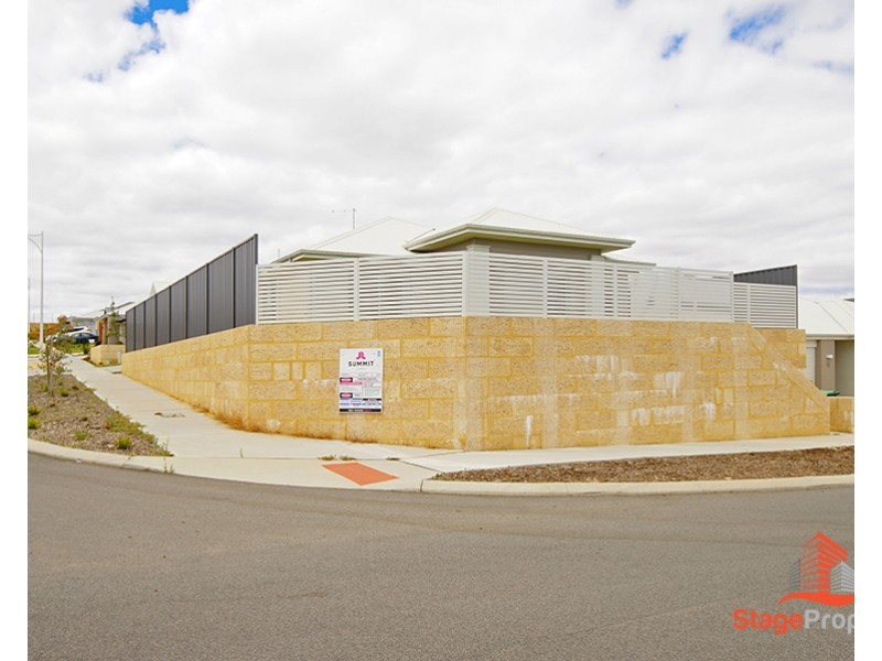 8 Hibiscus Street, Hammond Park WA 6164