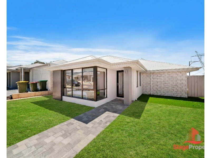 17 Beechwood Way, Anketell WA 6167