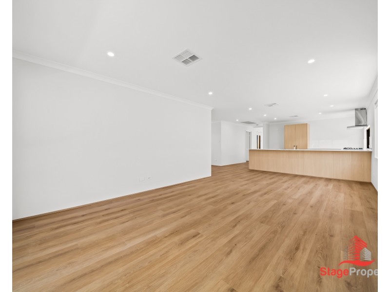 17 Beechwood Way, Anketell WA 6167