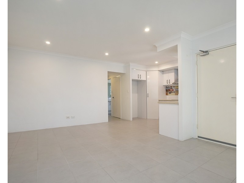 15/11 Rowlands Street, Kewdale WA 6105