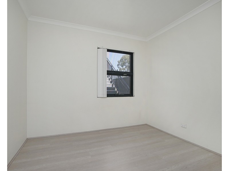 15/11 Rowlands Street, Kewdale WA 6105