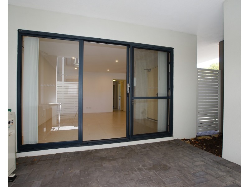 15/11 Rowlands Street, Kewdale WA 6105