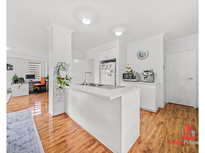 19 Chambri Chase, Success WA 6164