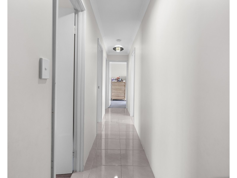 30 Elkington Pass, Huntingdale WA 6110