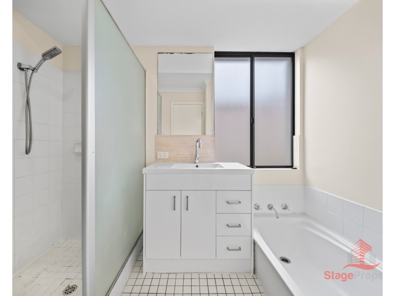 101 Meares Avenue, Parmelia WA 6167