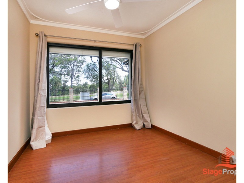 43 Nye Way, Orelia WA 6167