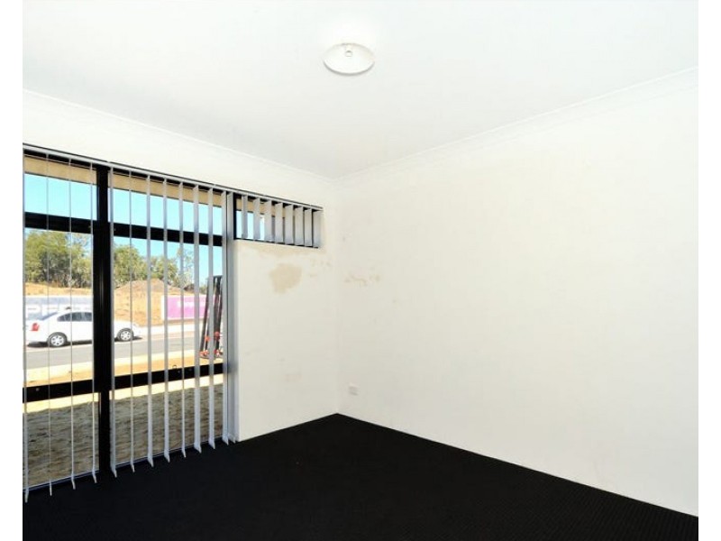 52 Portobello Parade, Wellard WA 6170