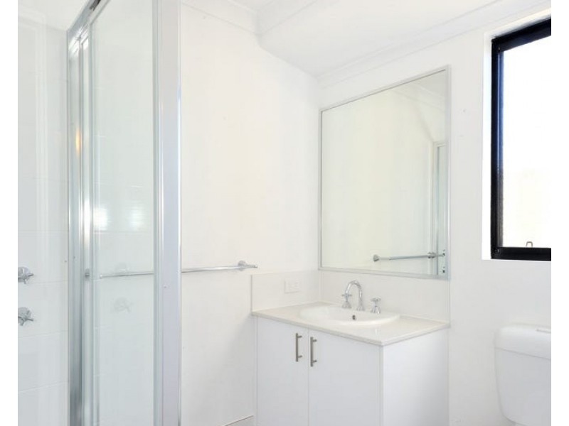 52 Portobello Parade, Wellard WA 6170