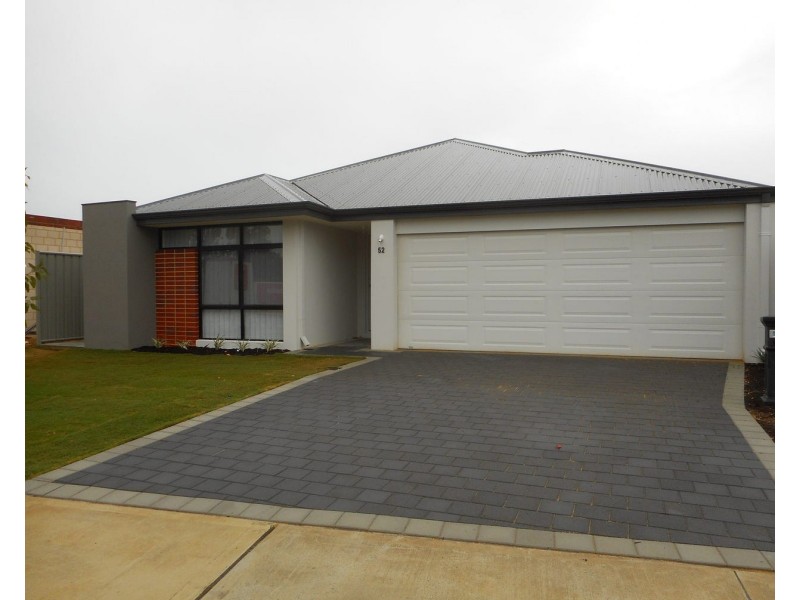 52 Portobello Parade, Wellard WA 6170