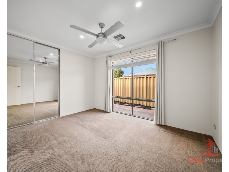 18 Blossom Chase, Aubin Grove WA 6164