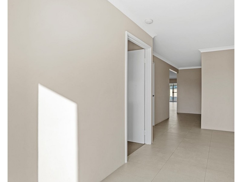 21 Pinelle Parkway, Aubin Grove WA 6164