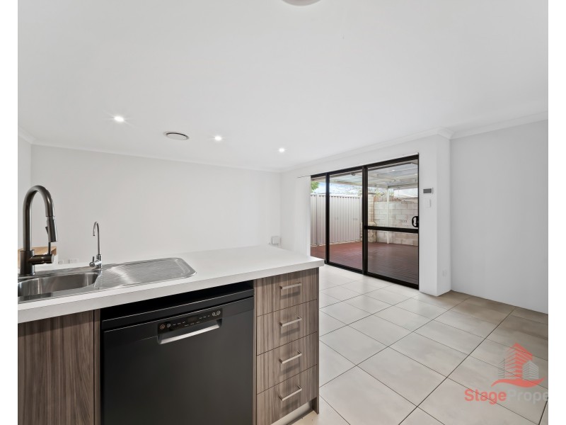 44 Panozza Circle, Maddington WA 6109