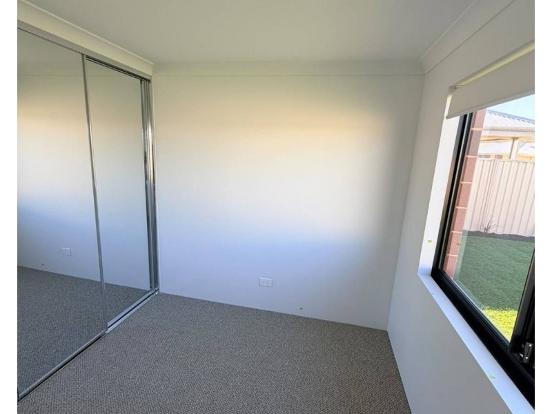 9 Inclusion Road, Yanchep WA 6035